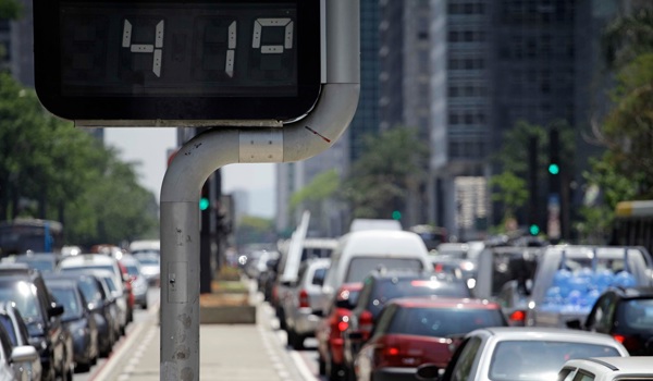 Global population living with extreme heat to double by 2050 - Oxford study finds